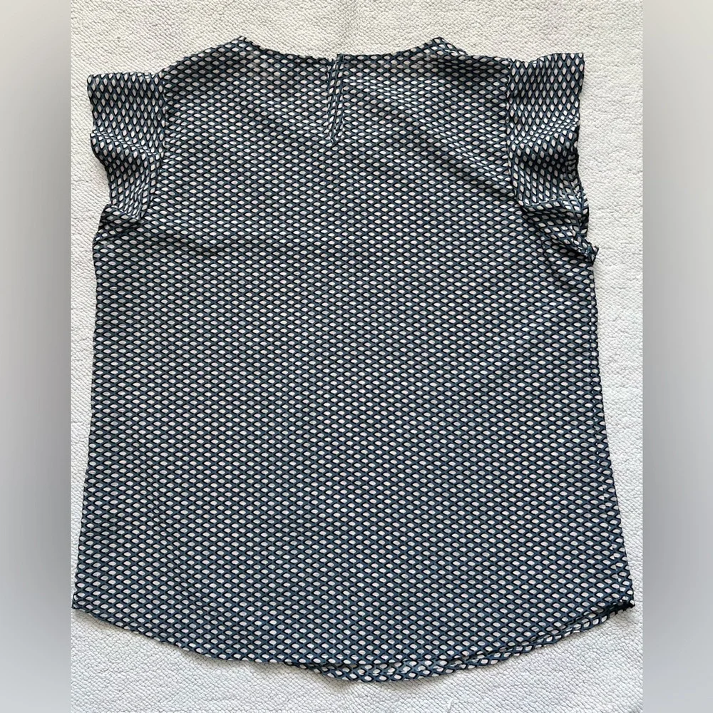 ADRIANNA PAPELL  Ruffled Sleeves Women’s Top/Blouse Grey and Tan Size: Large - Picture 4 of 16